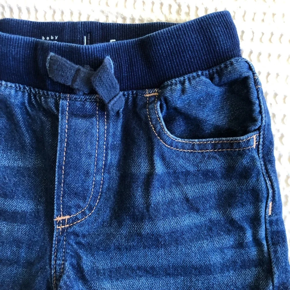 GAP Kid’s Navy Denim Knit Waist Shorts Size 5T